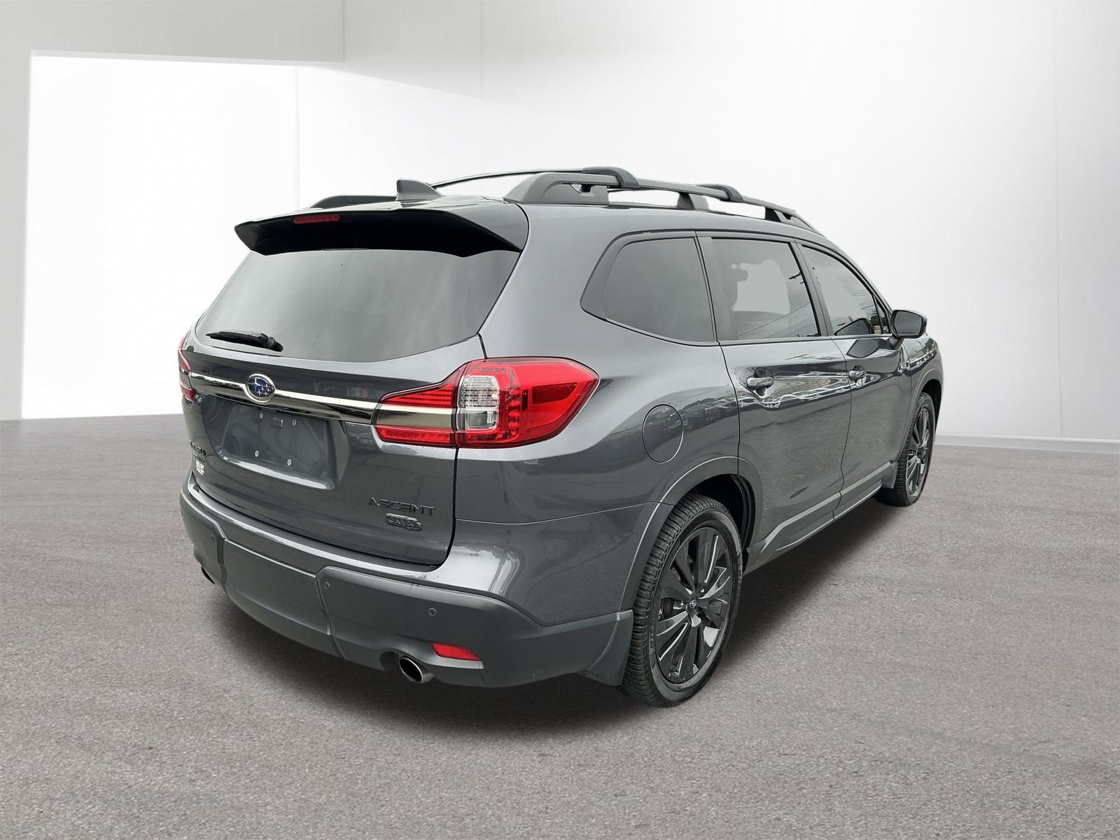 Used 2022 Subaru Ascent Onyx Edition AWD/4WD image 3