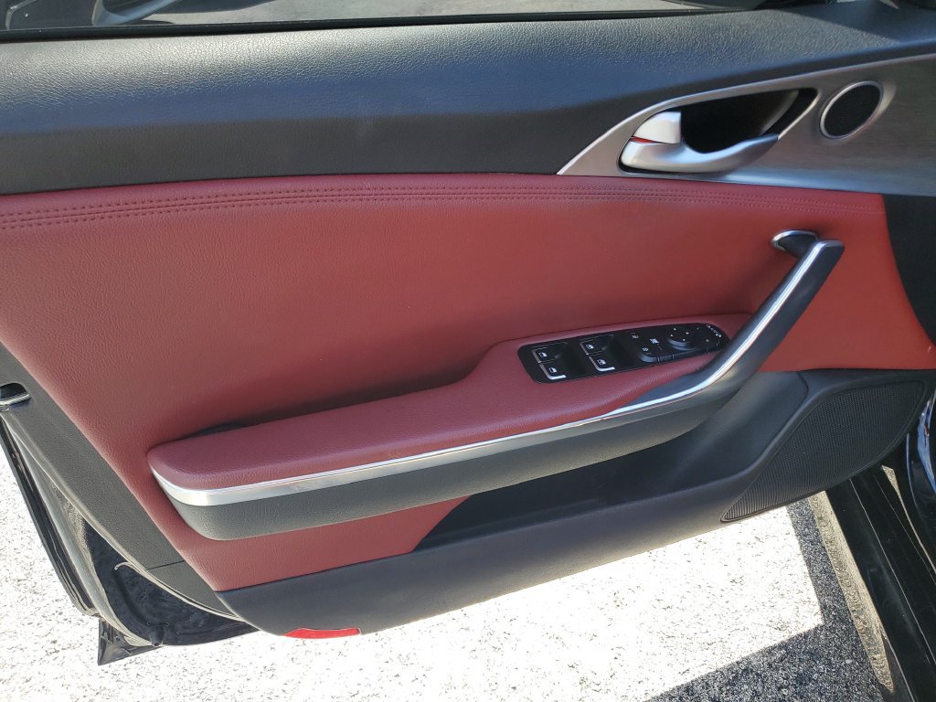 Used 2022 Kia Stinger GT1 w/ Red Interior Color Package RWD image 18
