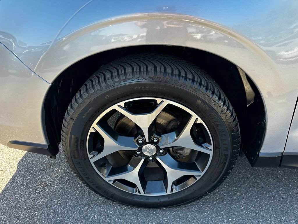 Used 2014 Subaru Forester 2.0XT Touring AWD/4WD image 10