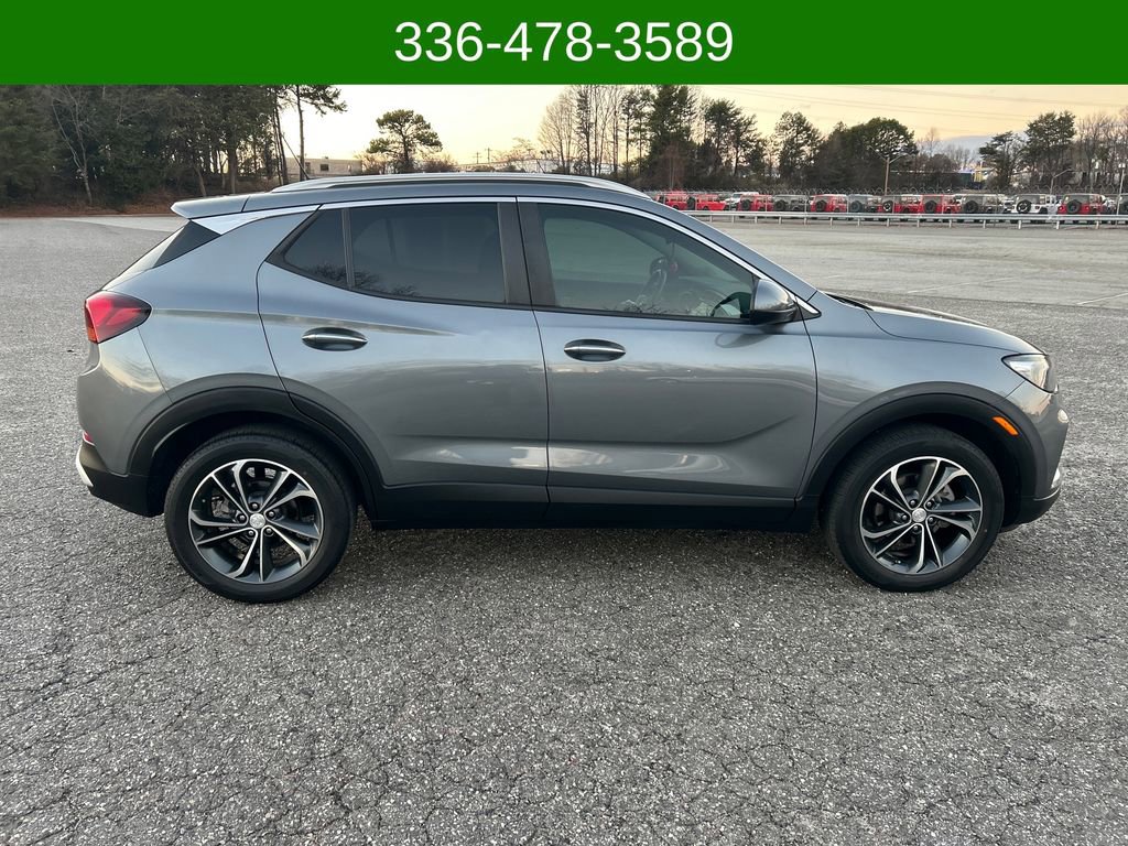 Used 2022 Buick Encore GX Select image 6