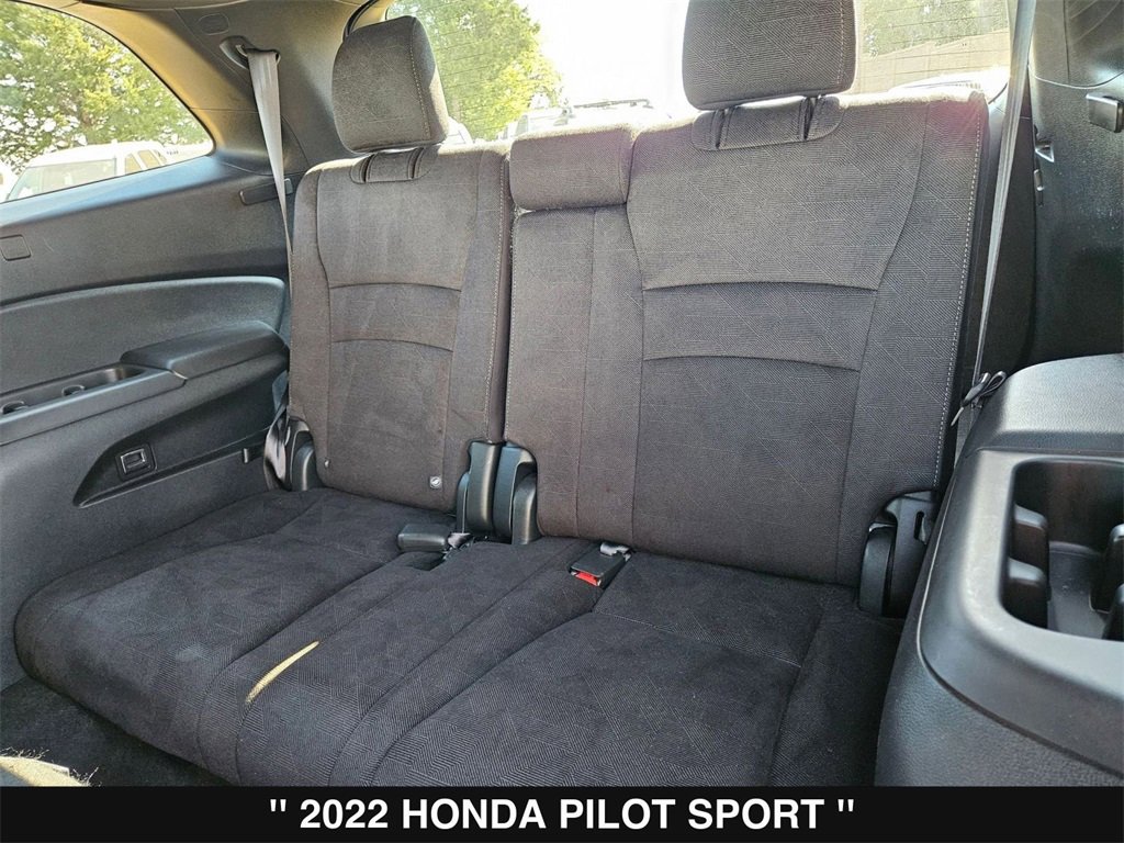 Used 2022 Honda Pilot Sport image 18