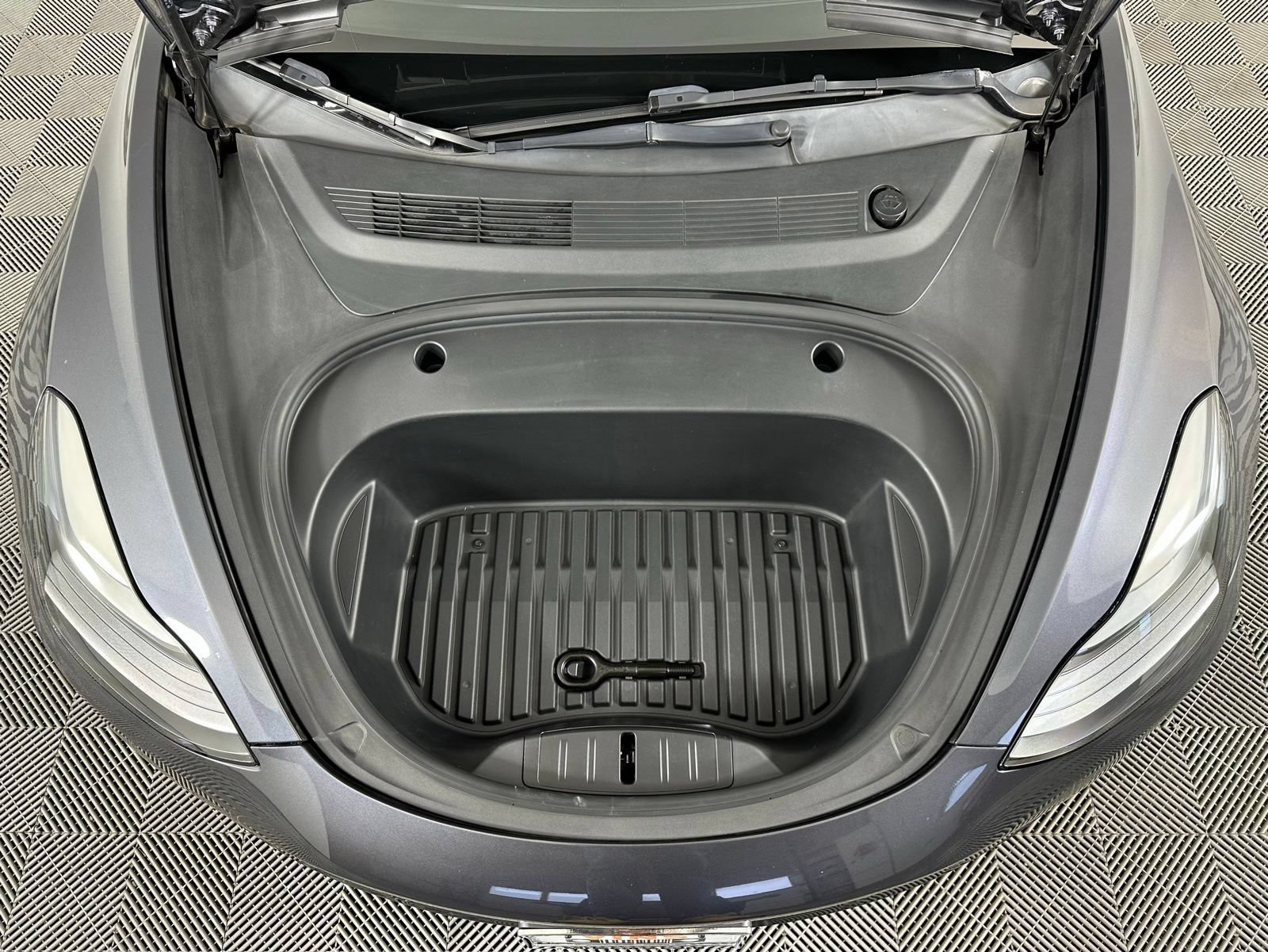 Used 2023 Tesla Model 3 Long Range AWD/4WD image 23