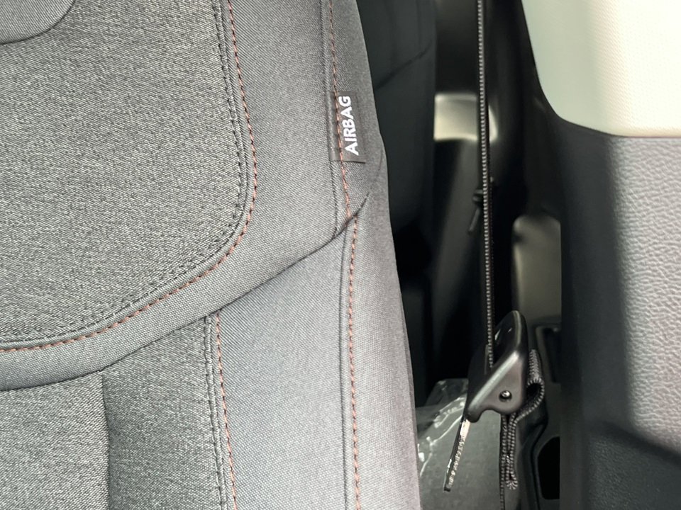 New 2026 Ford Explorer Active image 15