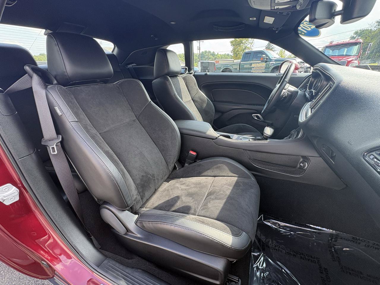 Used 2019 Dodge Challenger R/T w/ Plus Package RWD image 18