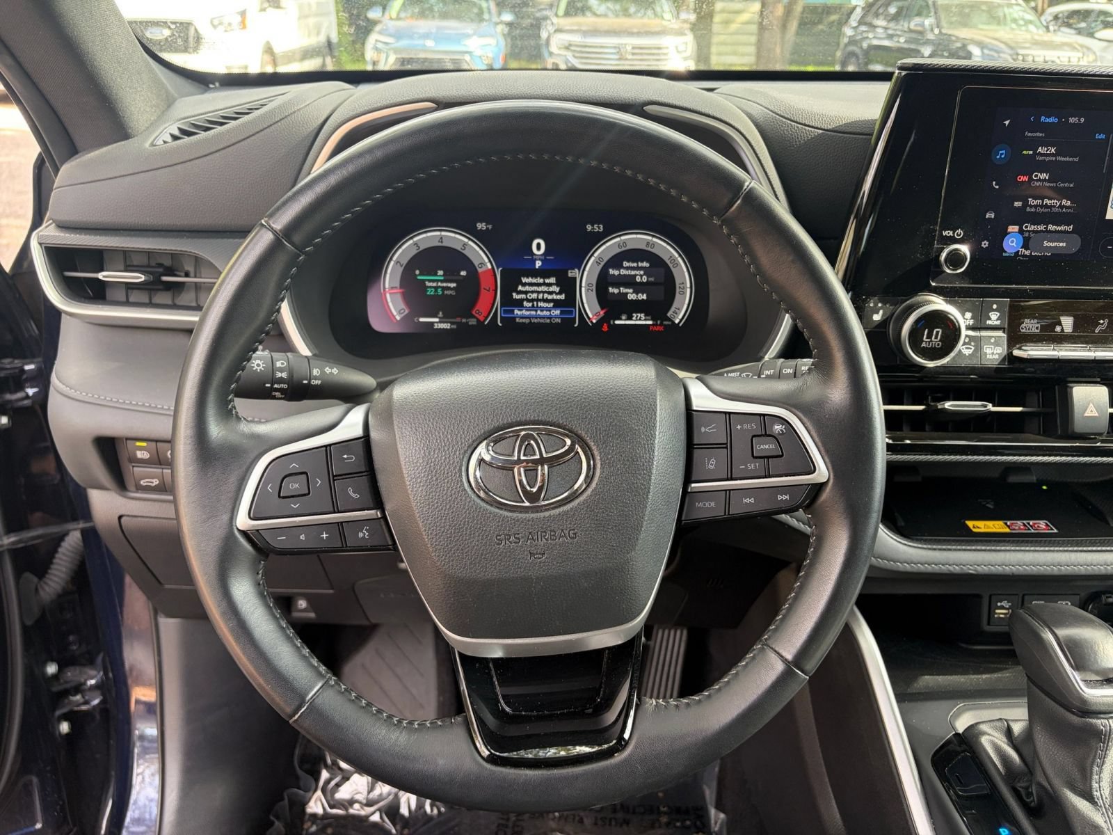 Used 2025 Toyota Highlander XSE AWD/4WD image 29