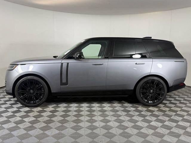Used 2024 Land Rover Range Rover Autobiography AWD/4WD image 3