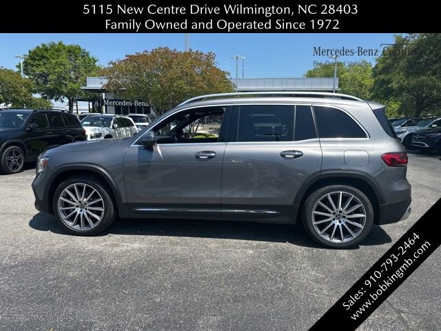 Certified 2021 Mercedes-Benz GLB 250 4MATIC w/ AMG Line image 3