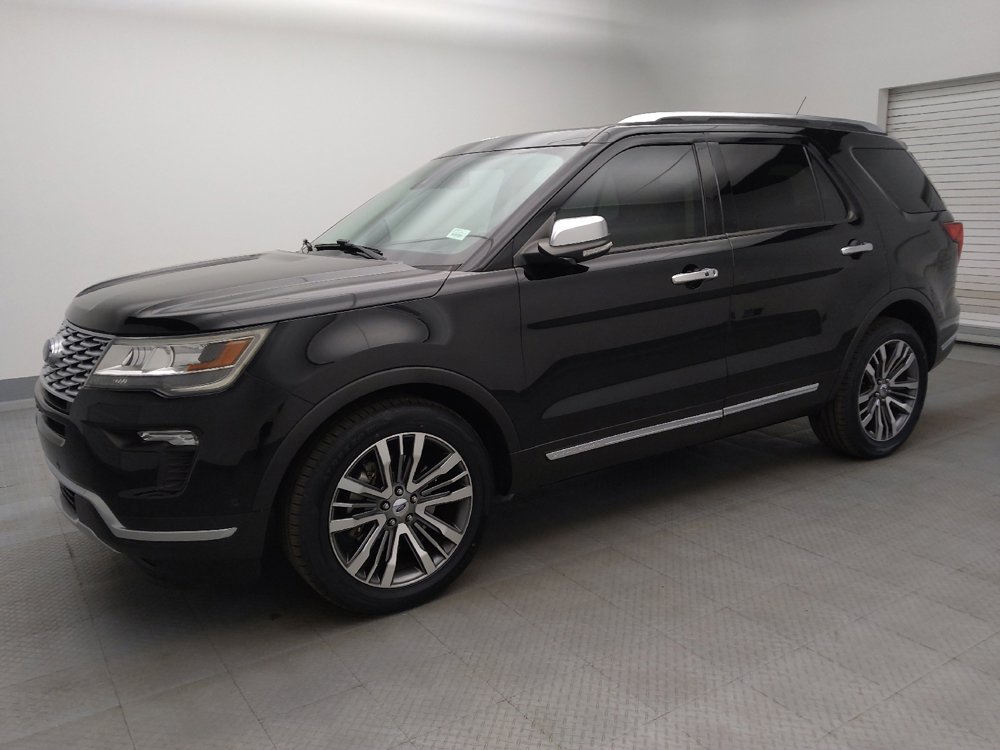 Used 2018 Ford Explorer Platinum AWD/4WD image 2