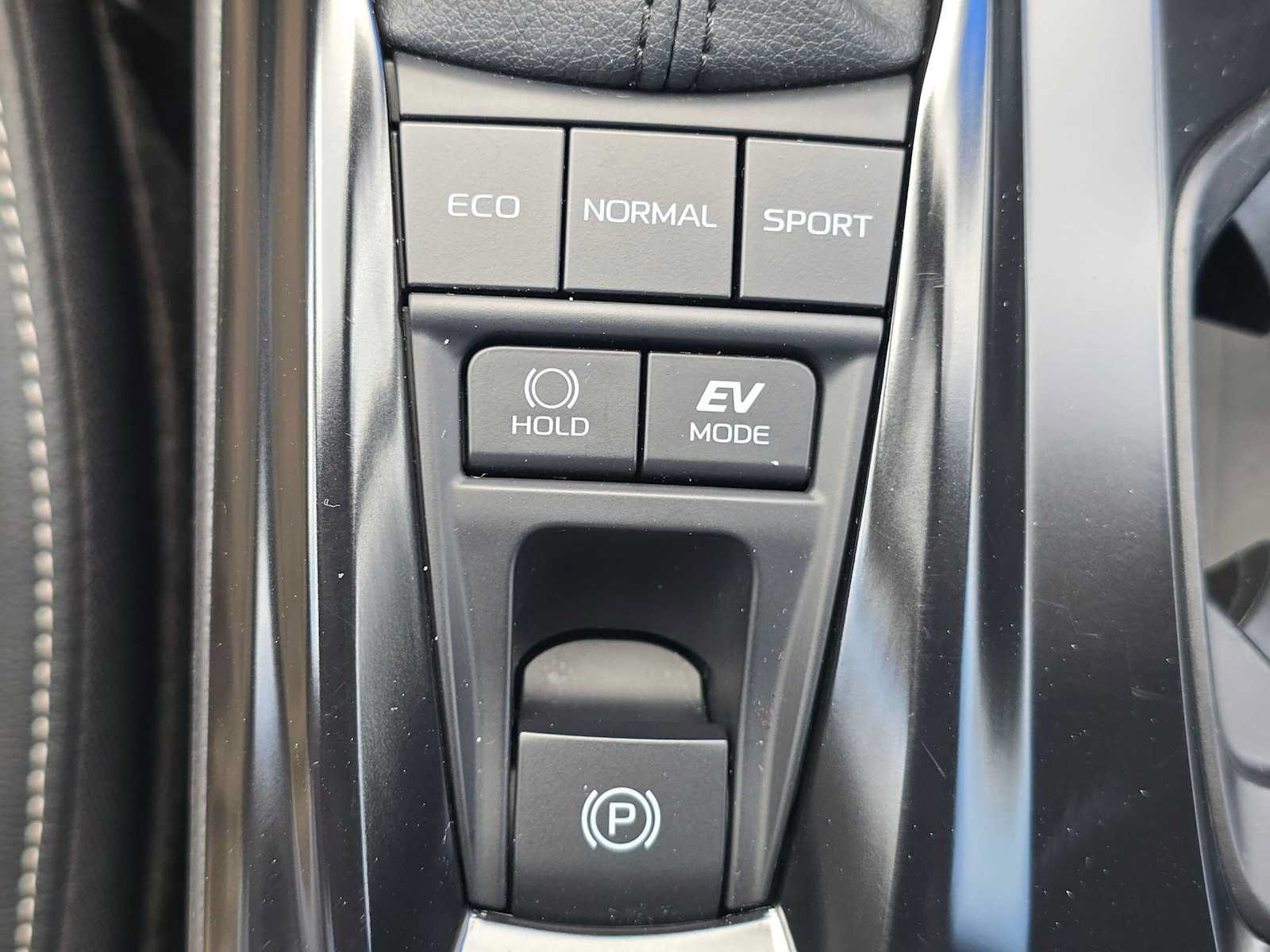Certified 2026 Toyota Camry SE FWD image 34