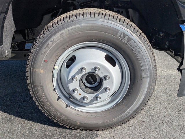 New 2026 Ford F350 XLT image 11