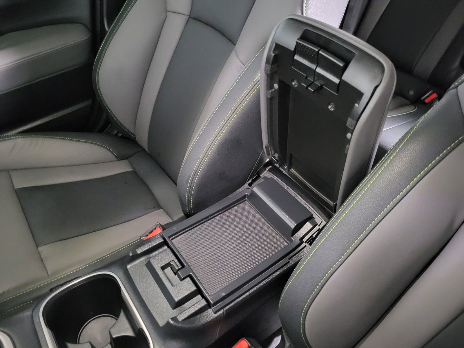 Certified 2025 Subaru Outback Onyx Edition image 30