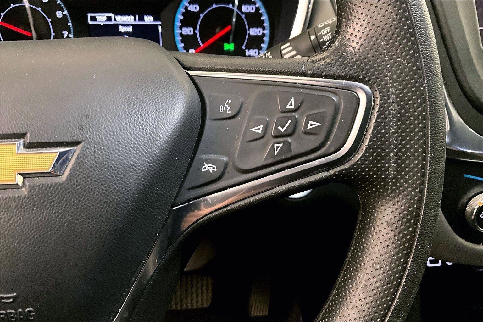 Used 2024 Chevrolet Equinox LS image 18