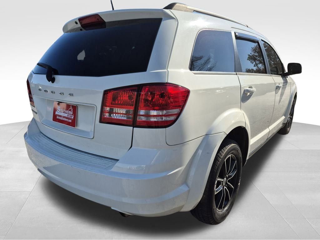 Used 2018 Dodge Journey SE w/ Popular Equipment Group image 10