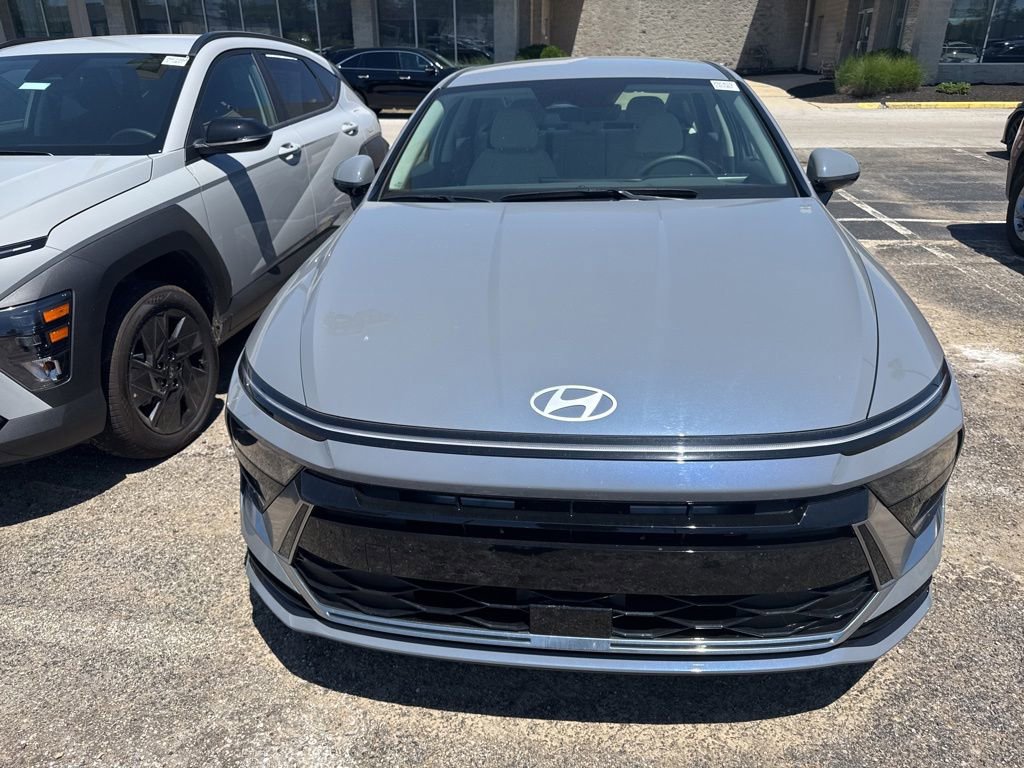 Certified 2025 Hyundai Sonata SEL FWD image 6