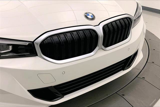 Certified 2023 BMW 330i xDrive Sedan w/ Premium Package image 29