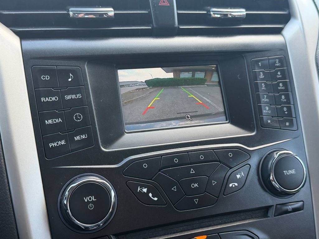 Used 2015 Ford Fusion SE w/ Equipment Group 202A FWD image 28