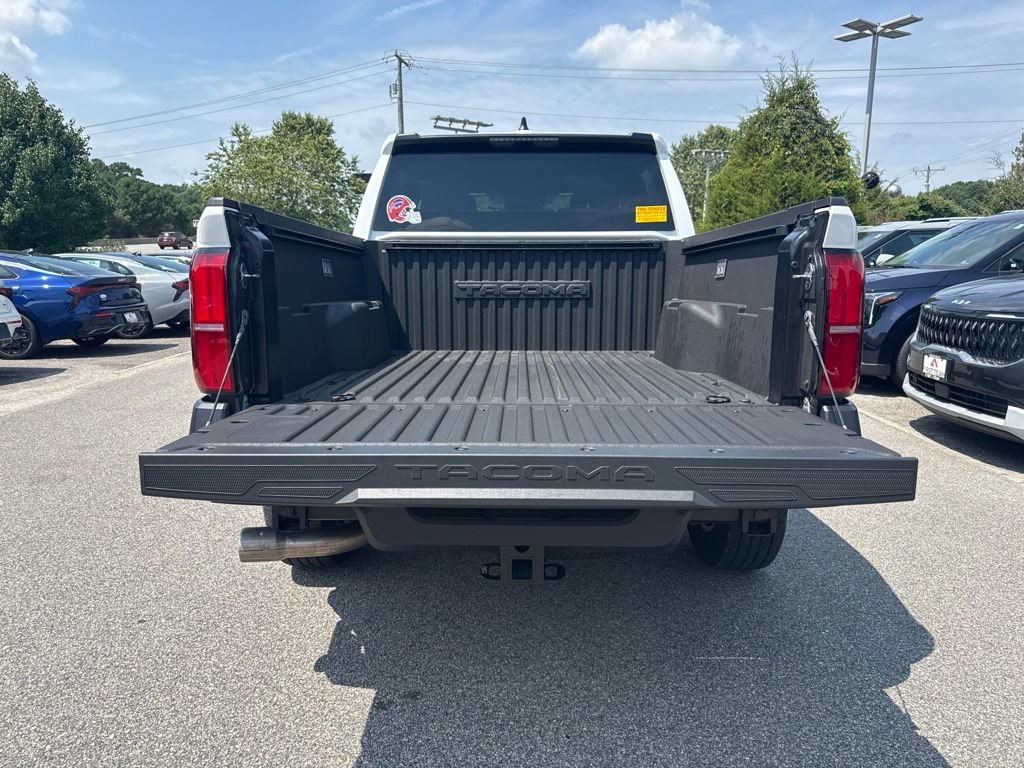 Used 2025 Toyota Tacoma SR w/ SR Upgrade Package RWD image 7