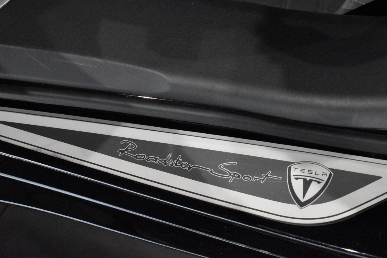 Used 2011 Tesla Roadster Sport RWD image 40