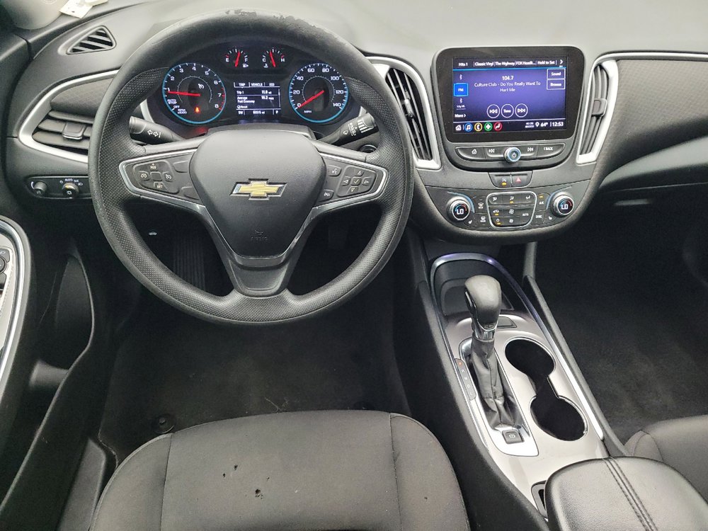 Used 2022 Chevrolet Malibu LT FWD image 22