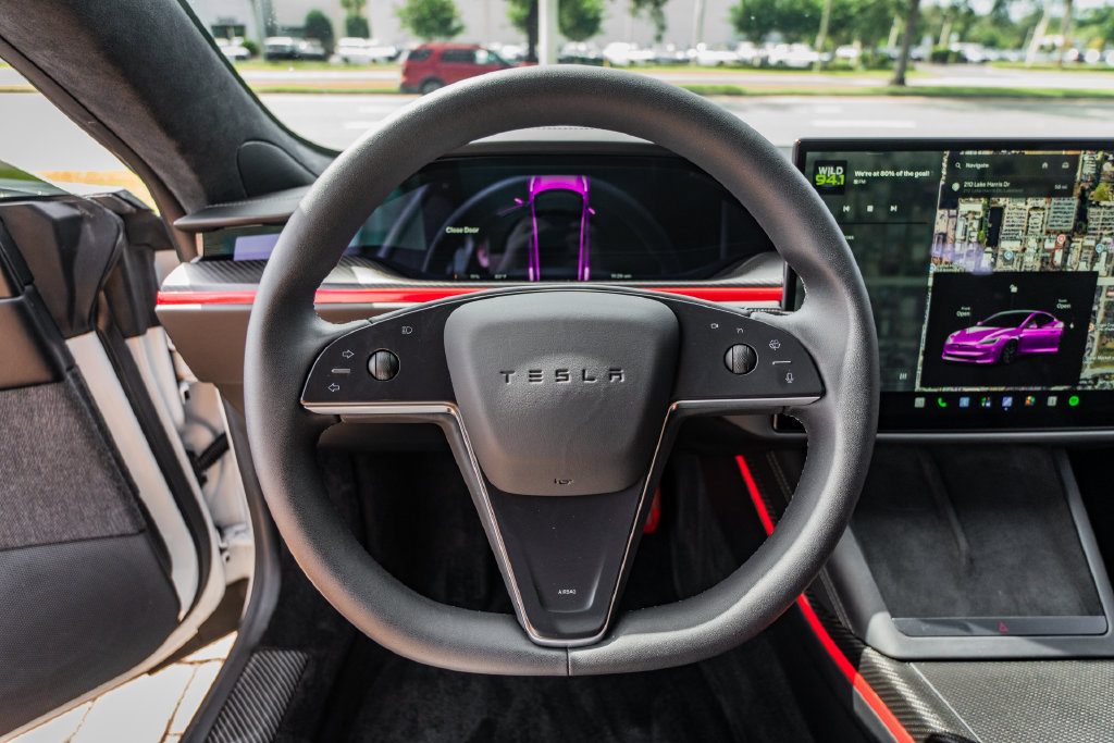 Used 2021 Tesla Model S Plaid AWD/4WD image 21