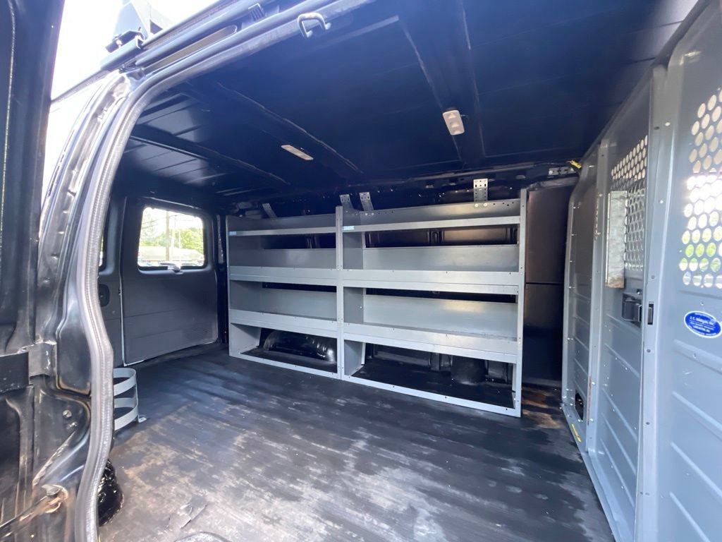 Used 2020 Chevrolet Express 2500 w/ Driver Convenience Package RWD image 15