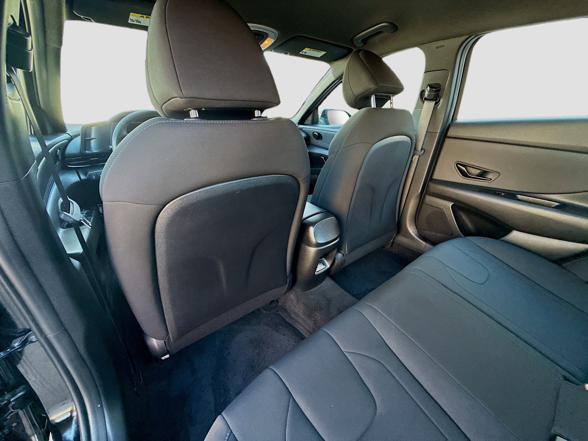 Used 2025 Hyundai Elantra Sport image 21