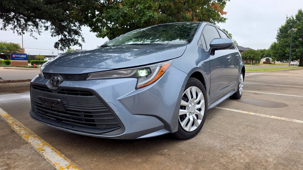 Used 2023 Toyota Corolla LE