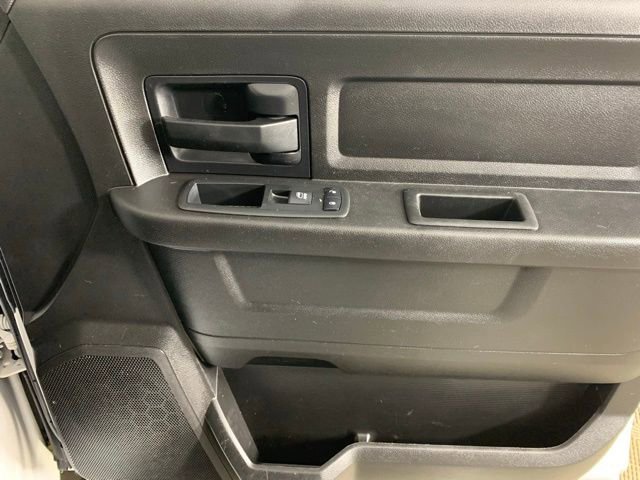 Used 2018 RAM 2500 Tradesman w/ Chrome Appearance Group image 31