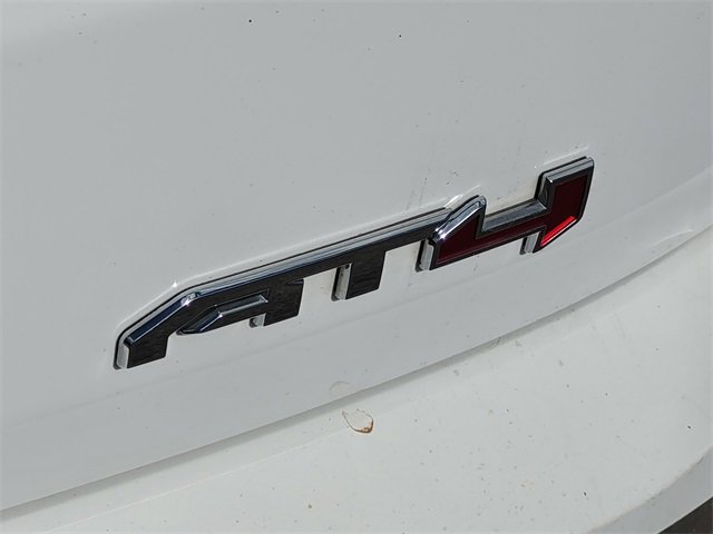 Used 2024 GMC Terrain AT4 image 8