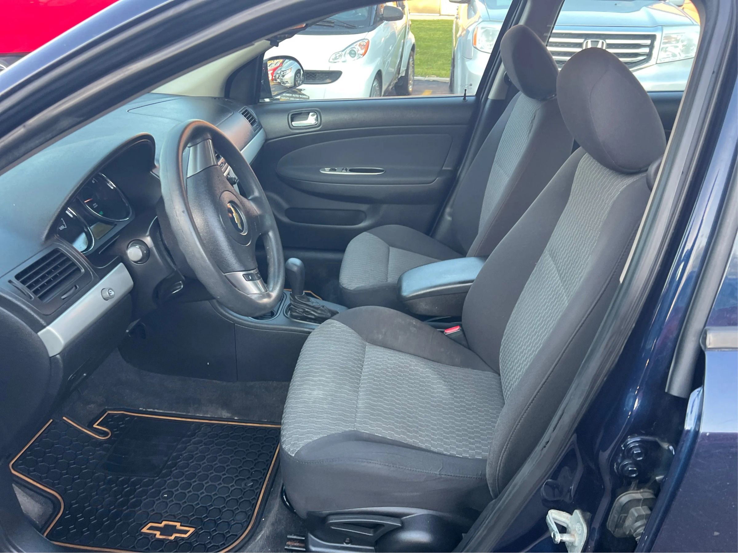 Used 2010 Chevrolet Cobalt LT FWD image 10