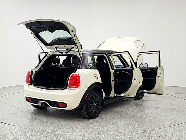 Used 2015 MINI Cooper S image 11
