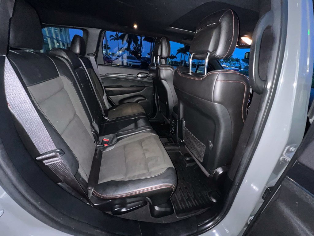 Used 2020 Jeep Grand Cherokee Trailhawk AWD/4WD image 24