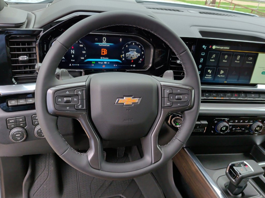 New 2026 Chevrolet Silverado 1500 High Country w/ Technology Package AWD/4WD image 18