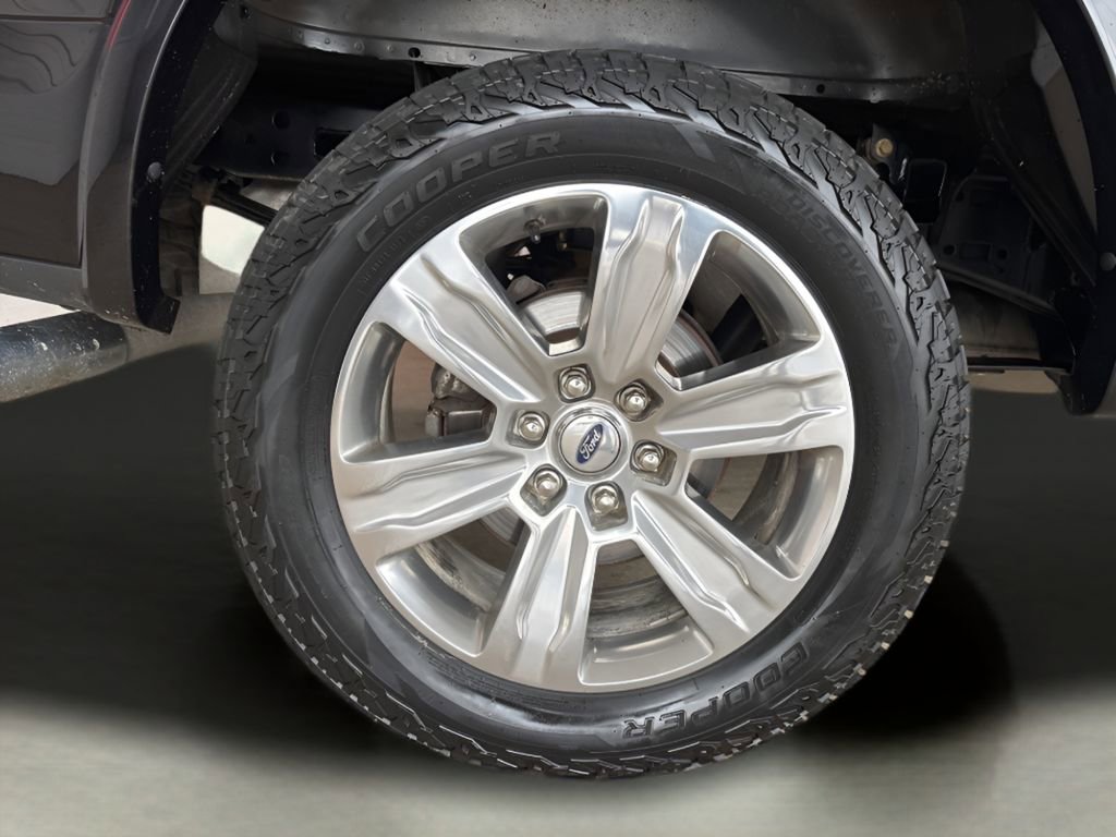 Used 2020 Ford F150 Platinum image 37