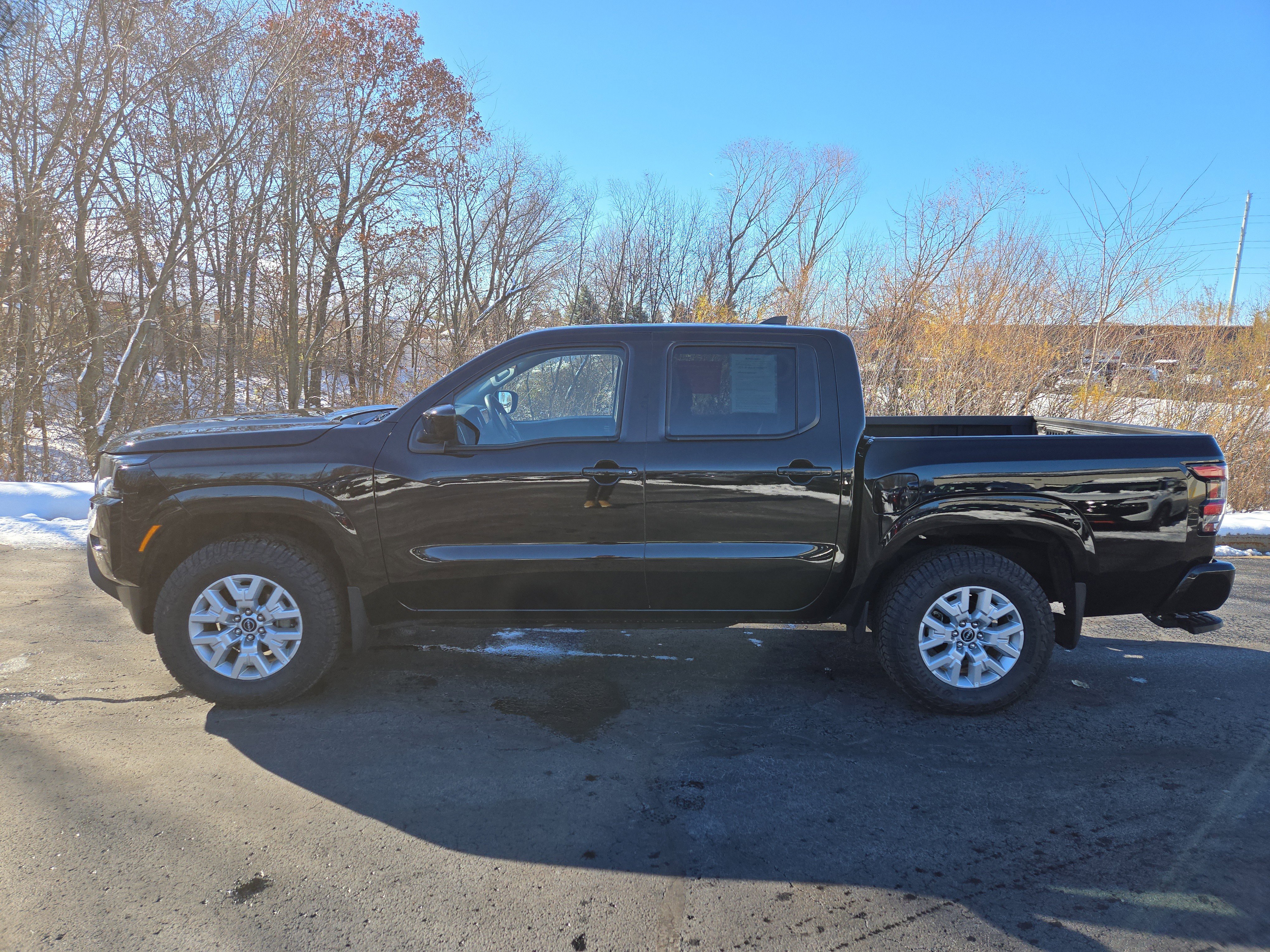 Certified 2023 Nissan Frontier SV w/ Technology Package image 6
