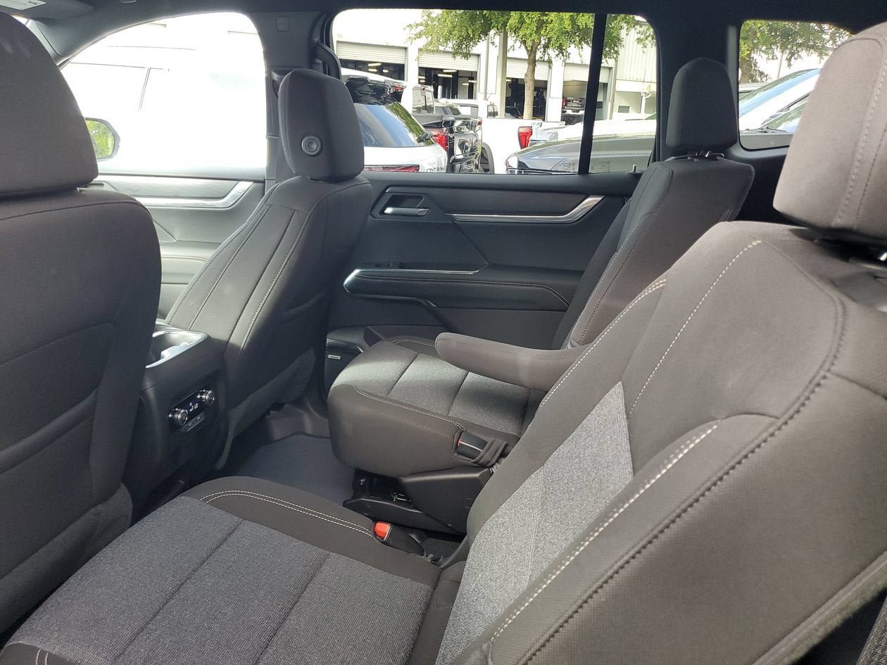 New 2026 GMC Acadia Elevation FWD image 11