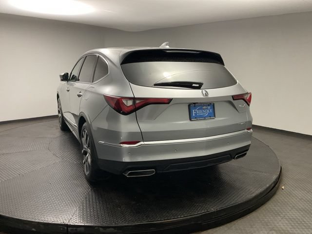 Used 2023 Acura MDX SH-AWD w/ Technology Package image 5