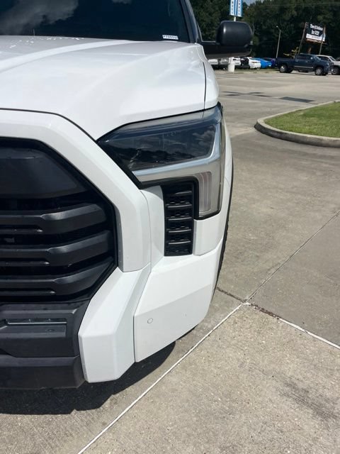 Used 2023 Toyota Tundra SR5 w/ SR5 Convenience Package AWD/4WD image 13