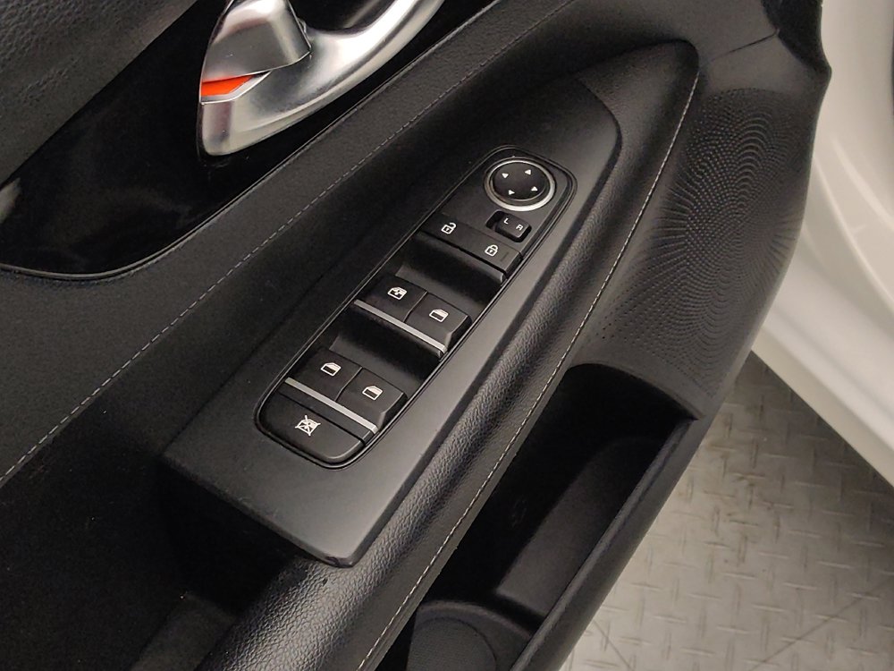 Used 2019 Kia Forte S w/ S Premium Package FWD image 27