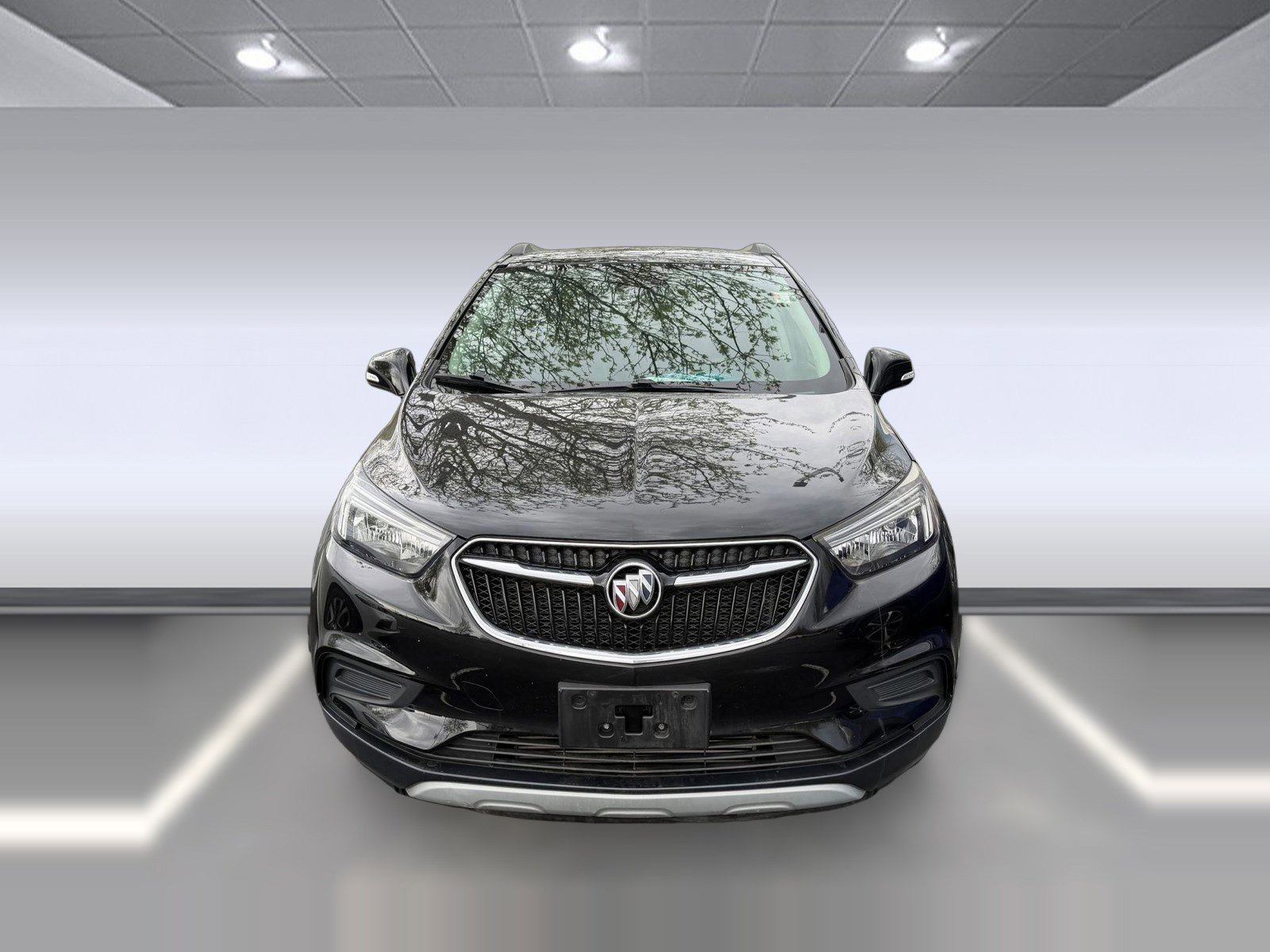 Used 2019 Buick Encore Preferred w/ Safety Package FWD image 3