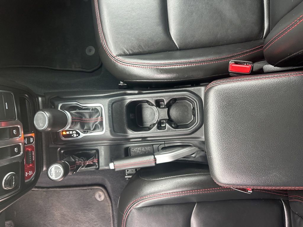 Used 2022 Jeep Wrangler Rubicon w/ Steel Bumper Group image 37