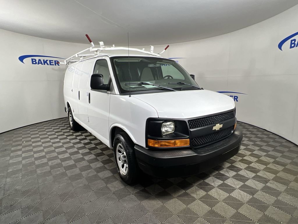 Used 2012 Chevrolet Express 1500 image 2