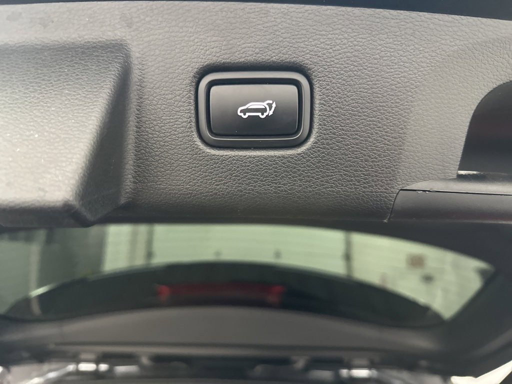 Used 2022 Kia Telluride SX w/ SX Prestige Package image 39