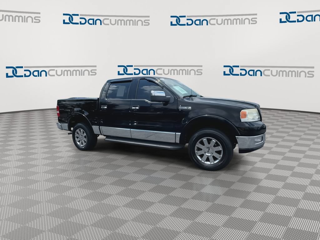 Used 2006 Lincoln Mark LT 4x4 image 2