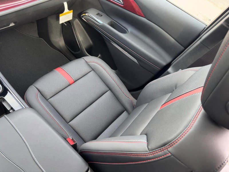 New 2026 Chevrolet Traverse RS image 11