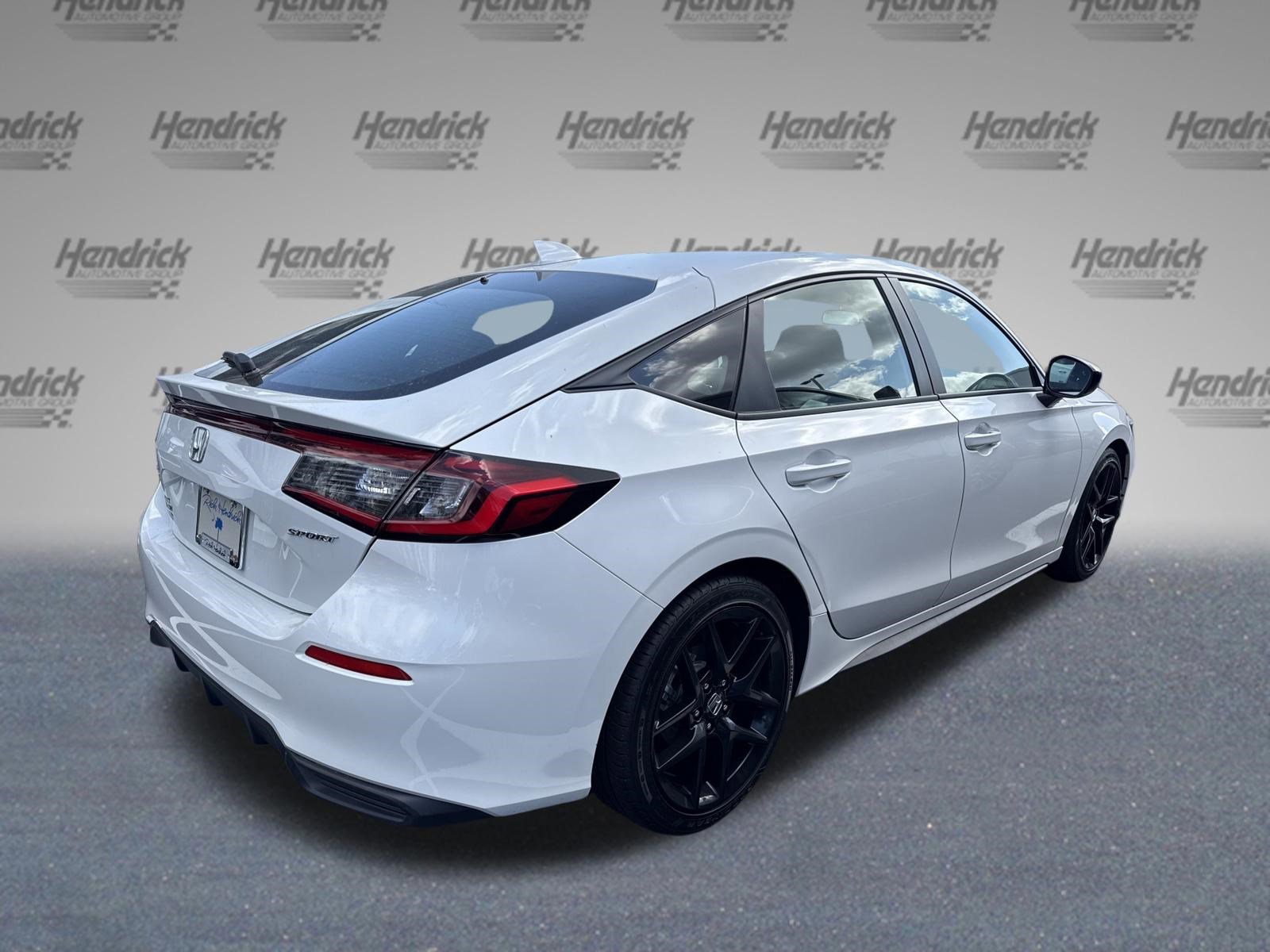 Used 2025 Honda Civic Sport image 17