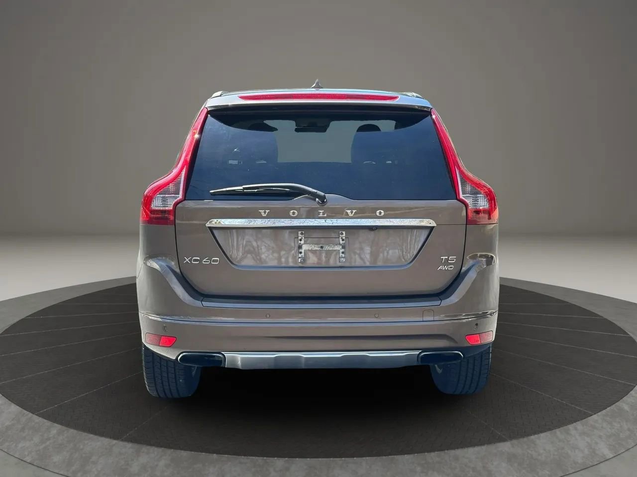 Used 2015 Volvo XC60 T5 AWD/4WD image 5