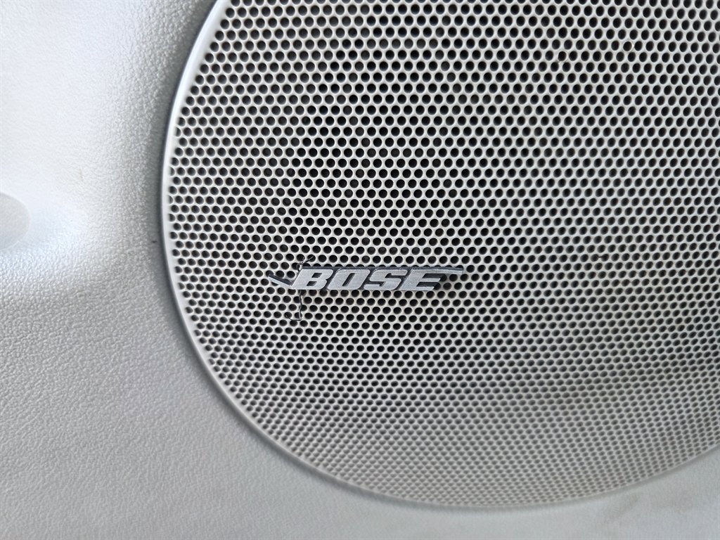 Used 2010 Chevrolet Impala LT w/ Luxury Edition Package image 16