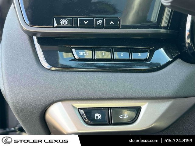 Used 2024 Lexus RX 350 Premium w/ Accessory Package (Z1) AWD/4WD image 25