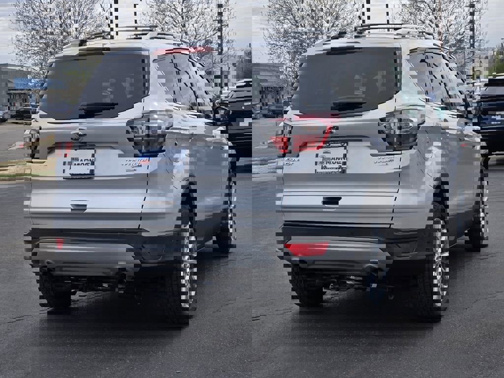 Used 2018 Ford Escape Titanium image 4